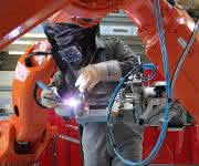 Forschungsfeld Industrierobotik: Mensch-Roboter-Kombination Forschungsfeld Industrierobotik: Mensch-Roboter-Kombination