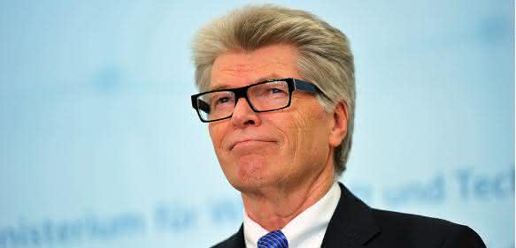 Zum 70. Geburtstag von Dr. Friedhelm Loh Zum 70. Geburtstag von Dr. Friedhelm Loh