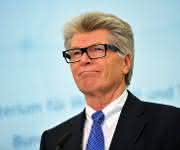 Zum 70. Geburtstag von Dr. Friedhelm Loh