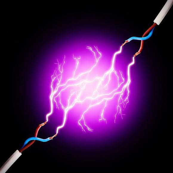 Qualitätssicherung extrem: Testlabor für USV-Anlagen und Stromkonditionierer Qualitätssicherung extrem: Testlabor für USV-Anlagen und Stromkonditionierer