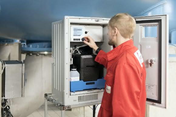 Moderne Analyse: Das Liquiline-System CA80 von Endress+Hauser übernimmt selbst anspruchsvolle Messaufgaben, etwa in der Wasser- und Abwasseraufbereitung oder zur Abwasserüberwachung. Das System lässt sich nach dem Plug-and-Play-Prinzip bis zur kompletten Messstation erweitern.