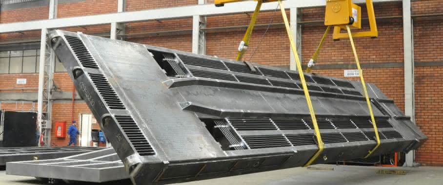 Lastwendegerät „Rotomax“ von Vetter Krantechnik Lastwendegerät „Rotomax“ von Vetter Krantechnik