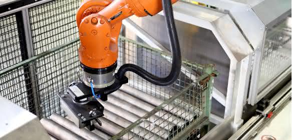 KR QUANTEC Boll Automation Greifer
