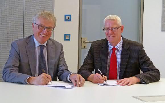 RS Components Vertragsunterzeichnung mit Festo