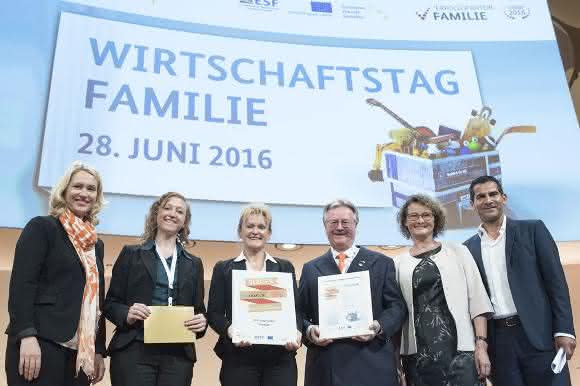 Auszeichnung Lapp durch Famlienminsiterin Manuela Schwesig