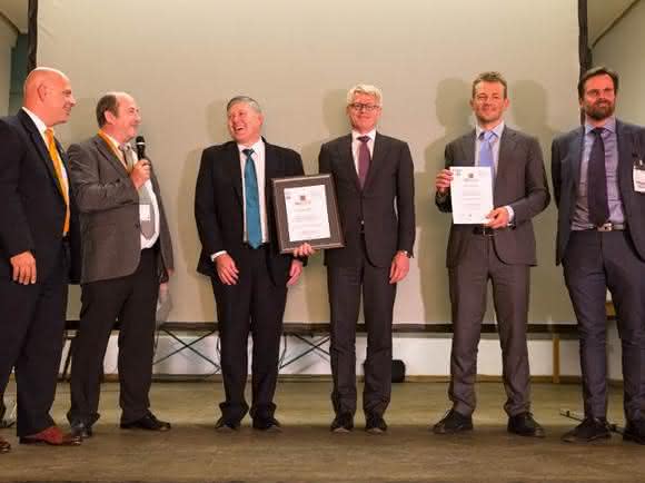 Wegweisende Robotiklösungen: YuMi gewinnt Welt-Robotik-Award IERA 2016 Wegweisende Robotiklösungen: YuMi gewinnt Welt-Robotik-Award IERA 2016