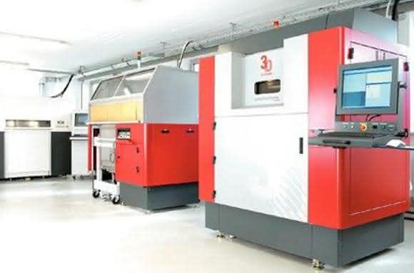 Additive Fertigung: Höher, feiner, schwärzer Additive Fertigung: Höher, feiner, schwärzer