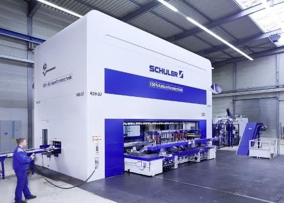Presse mit TwinServo-Technologie von Schuler
