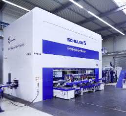 Presse mit TwinServo-Technologie von Schuler