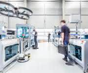 Testumgebung zur industrienahen Forschung auf der Automatica