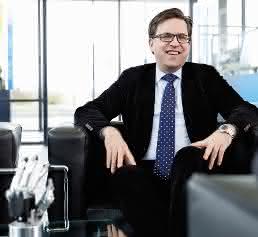 Henrik A. Schunk Henrik A. Schunk, geschäftsführender Gesellschafter Schunk
