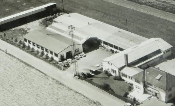 Weiss Kunststoffverarbeitung, Luftbild aus dem Jahr 1972 Weiss Kunststoffverarbeitung, Luftbild aus dem Jahr 1972