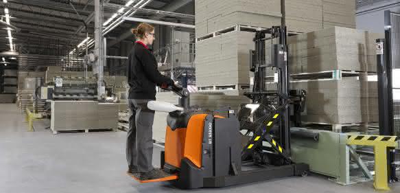 Toyota MH BT Staxio SPE120XR Application