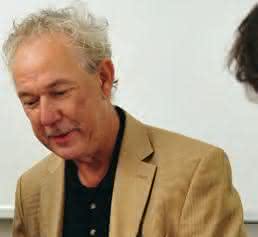 Dr. Hans-Jürgen Hundrieser, Chefredakteur Dr. Hans-Jürgen Hundrieser, Chefredakteur