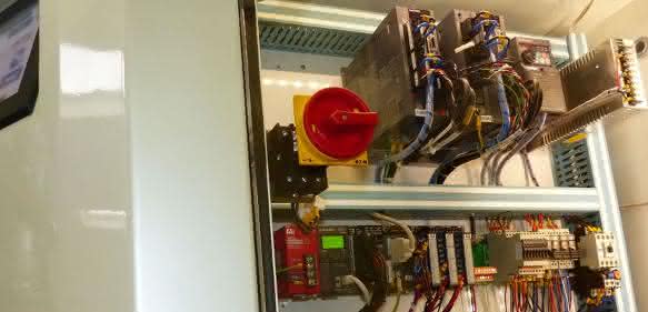 Mitsubishi_Electric_HMI2016_Schlauchbeutel_Detail Mitsubishi_Electric_HMI2016_Schlauchbeutel_Detail