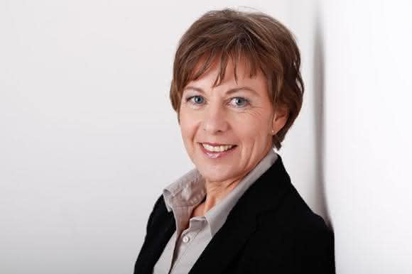Dipl.-Ing. Petra Born, Chefredakteurin