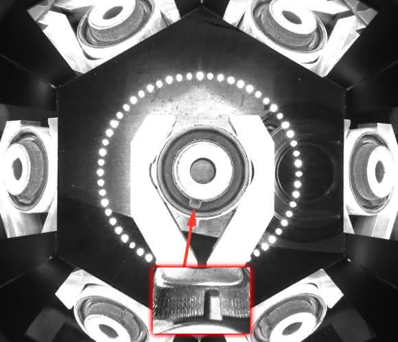 Machine-Vision-Lösung Gumminasen prüfen mit PRISMAGIC
