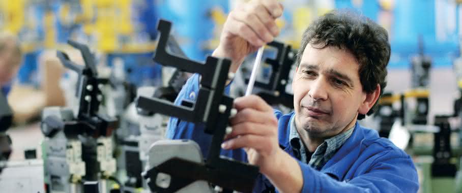 Vormontage einer Automobilproduktionsanlage