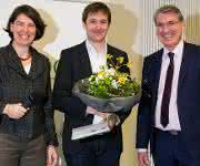 Von links: Prof. Dr. Thisbe K. Lindhorst,  David Fabry und Oliver Lautenschläger.