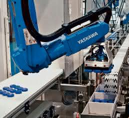 Roboter mit einer DX200-Steuerung Roboter mit einer DX200-Steuerung