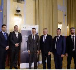 Szikora Levente, Péter Szabó, Péter Szijjártó, Dr. Rainer Lindner, Róbert Ésik, Dr. Barcsa Lajos Szikora Levente, Péter Szabó, Péter Szijjártó, Dr. Rainer Lindner, Róbert Ésik, Dr. Barcsa Lajos