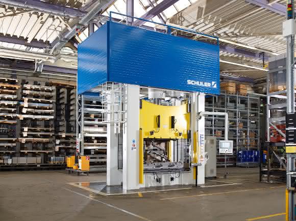 Hydraulische HPX-Presse 400-Tonnen-Pressen der HPX-Serie von Schuler