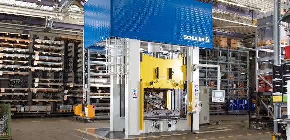 Hydraulische HPX-Presse 400-Tonnen-Pressen der HPX-Serie von Schuler