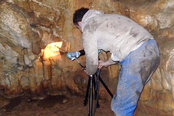 Mäanderhöhle