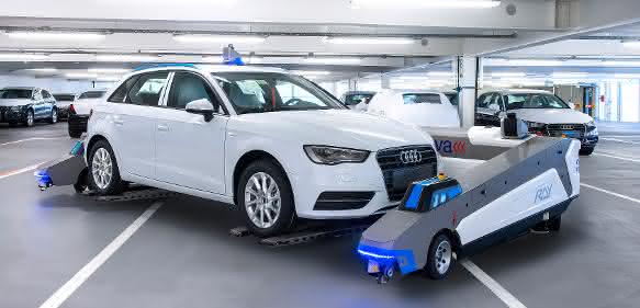 Ray nimmt Auto auf die Gabel