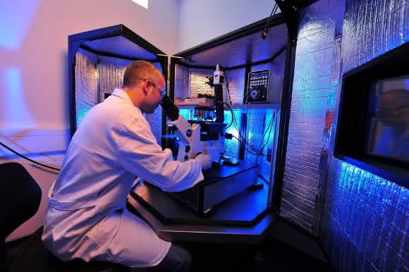 Biotechnologe Dr. Tobias Günther