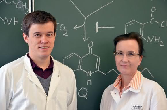 Steffen Drees mit Prof. Dr. Susanne Fetzner