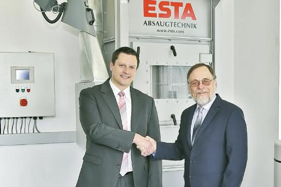 Esta startet mit neuer Spitze ins Frühjahr Die neue Doppelspitze von Esta: Dr. Peter Kulitz und Philipp Raunitschke