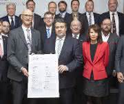 Sigmar Gabriel wird Schirmherr Charta Digitale Vernetzung Sigmar Gabriel wird Schirmherr Charta Digitale Vernetzung