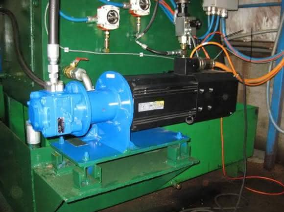 Drehzahlvariable Pumpenantrieb Sytronix SvP 7000 Sytronix SvP 7000 Bosch Rexroth