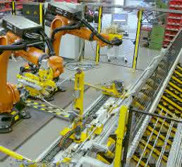 Robotorhandling und Biegesystem Robotorhandling und Biegesystem
