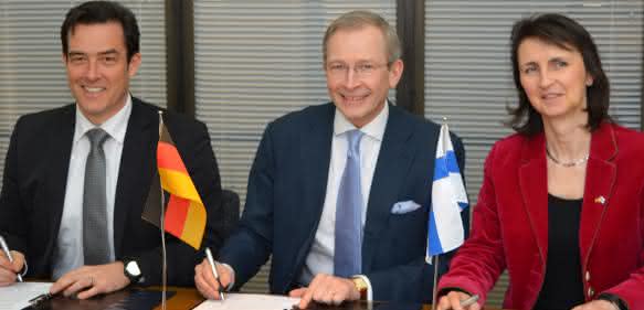 Digitalisierungspartnerschaft: Dr. Volker Treier, Dr. Risto E.J. Penttilä, Dagmar Ossenbrink