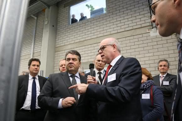 Rainer Hundsdörfer und Sigmar Gabriel Rainer Hundsdörfer und Sigmar Gabriel