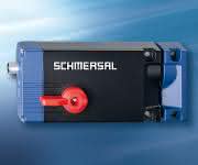 Bolzenzuhaltung AZM400 von Schmersal Bolzenzuhaltung AZM400 von Schmersal