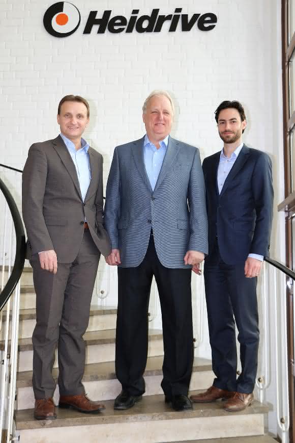Helmut Pirthauer, Richard S. Warzala, Steffen Hirsch