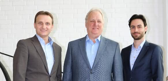 Helmut Pirthauer, Richard S. Warzala, Steffen Hirsch