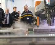 STM Innovationstag Wasserstrahlschneiden bei Stein-Moser Eben