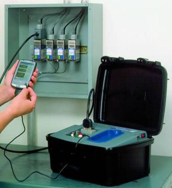 Physikalische Messtechnik: Kalibrator für niedrige Differenzdrücke