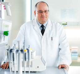 Dr. Christian Schmidt Dr. Christian Schmidt