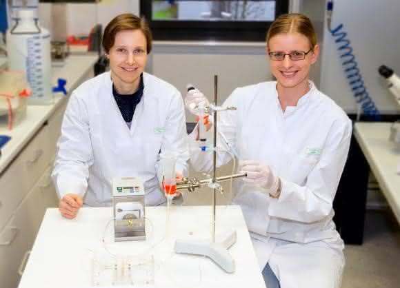 Dr. Daniela Wenzel (links) und Dr. Sarah Rieck