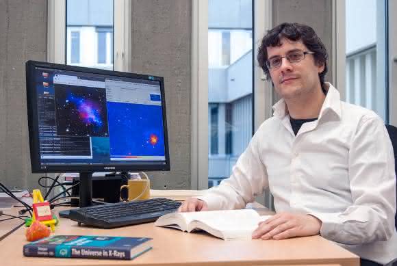 Dr. Florian Pacaud Dr. Florian Pacaud