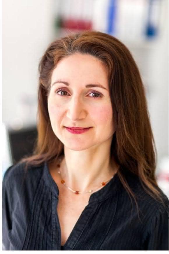 Dr. Krasimira Aleksandrova Dr. Krasimira Aleksandrova