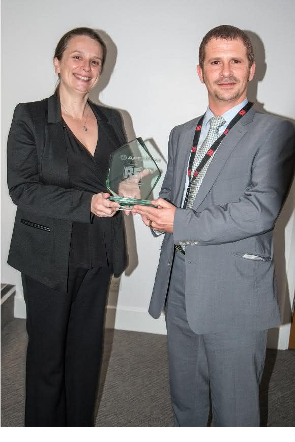 Joanne Bradbury und Gregory Sachnine Joanne Bradbury und Gregory Sachnine