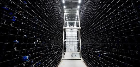 Kasto-Lager für Benteler Rohre in Duisburg Kasto-Lager für Benteler Rohre in Duisburg