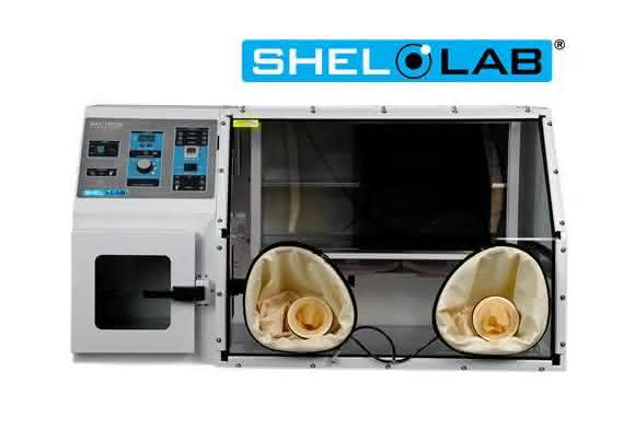 Die Bactron anaeroben Werkbänke im neuen Design von ShelLab bieten anaerobe Arbeitsbedingungen auf höchstem Niveau.