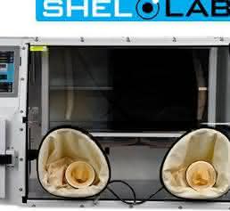 Die Bactron anaeroben Werkbänke im neuen Design von ShelLab bieten anaerobe Arbeitsbedingungen auf höchstem Niveau.